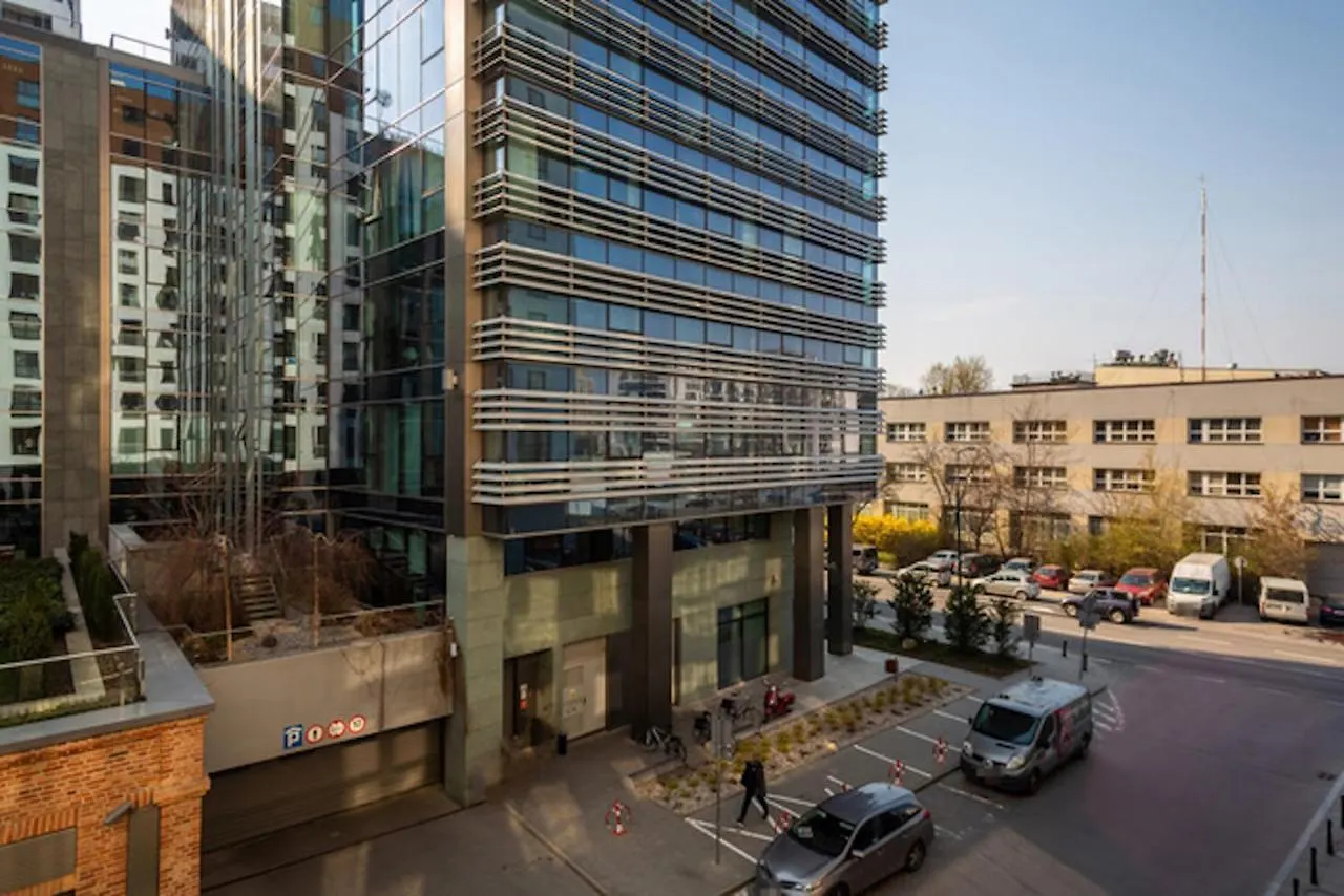 Golden Apartments Warsaw - Big Apartment In Luxury Building Near Metro Station-Grzybowska 85-5 Poland