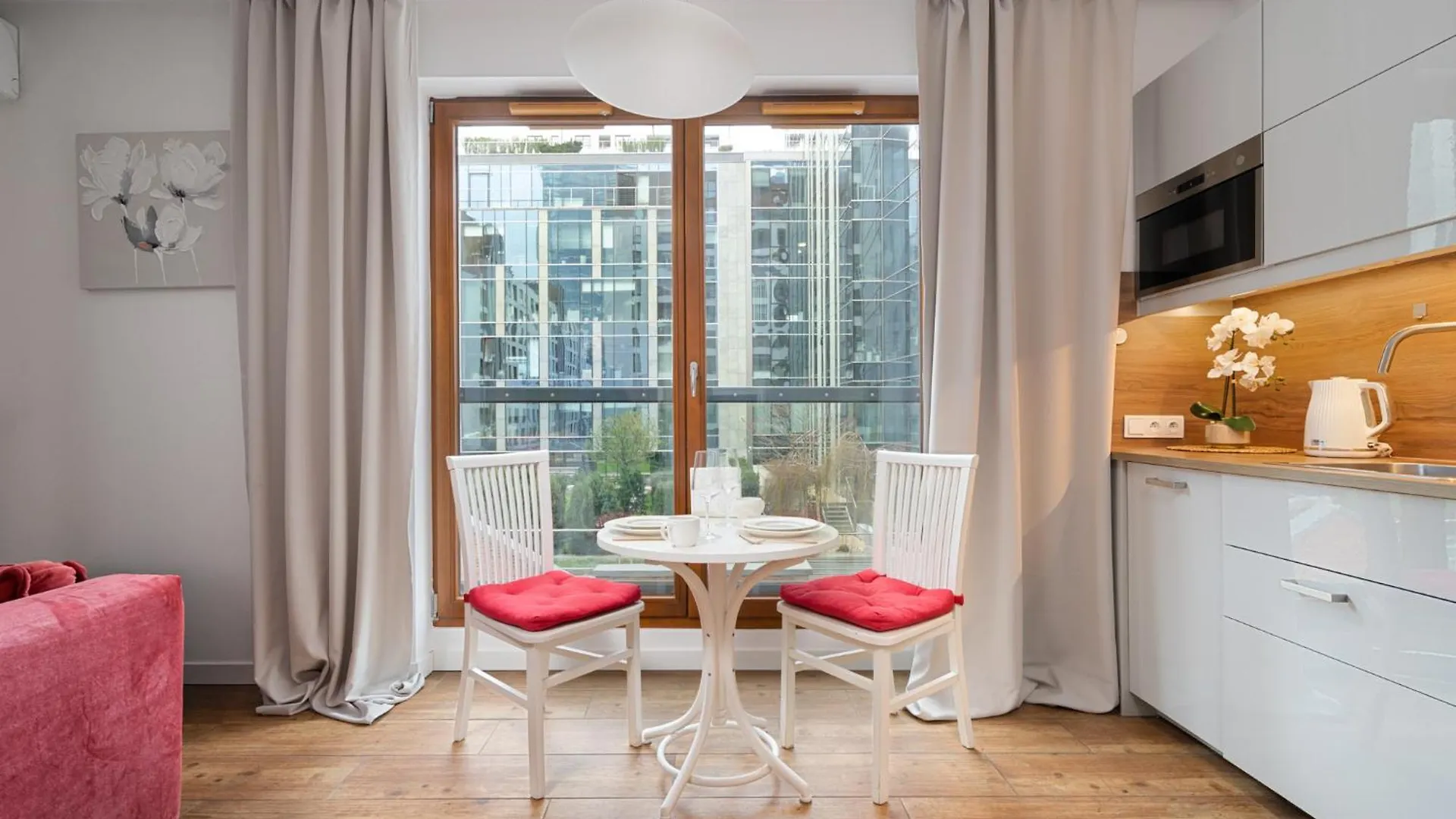 Golden Apartments Warsaw - Big Apartment In Luxury Building Near Metro Station-Grzybowska 85-5